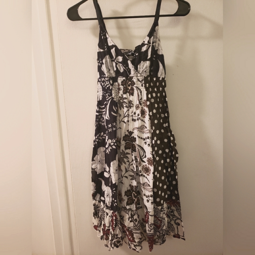 Planet Gold black & white summer cotton midi dress, stunning print, size S